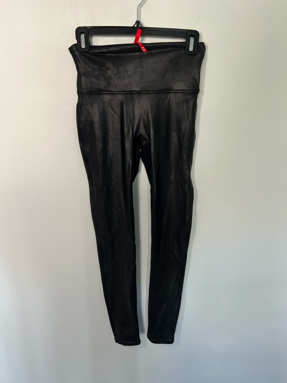 Spanx compression Faux leather leggings black size medium